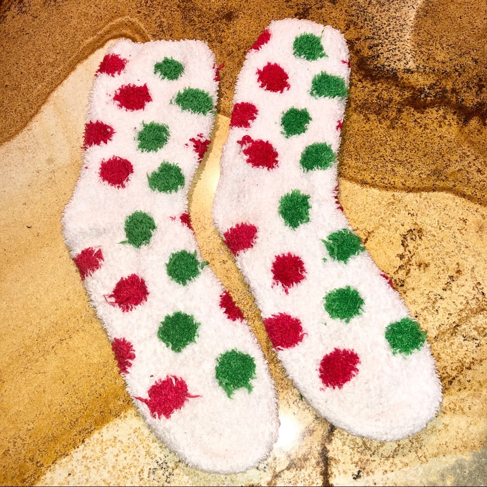 Christmas Polka Dot Fuzzy Socks